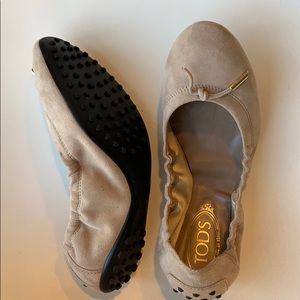 Genuine Tod’s ballet flat size 39 barely worn